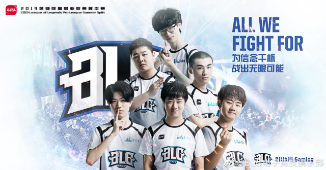 伦西亚后防 伦西亚后防