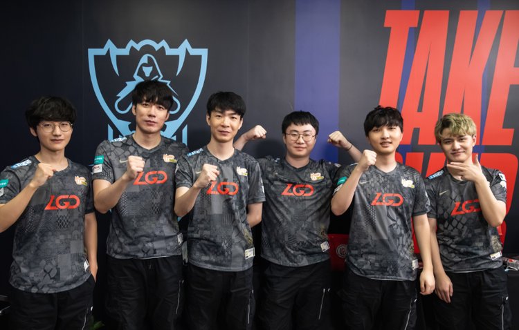 已经从单纯 已经从单纯