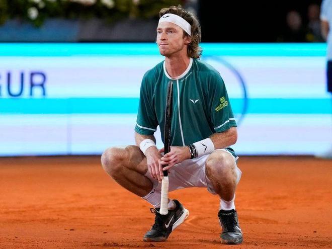 班的重要枢 班的重要枢