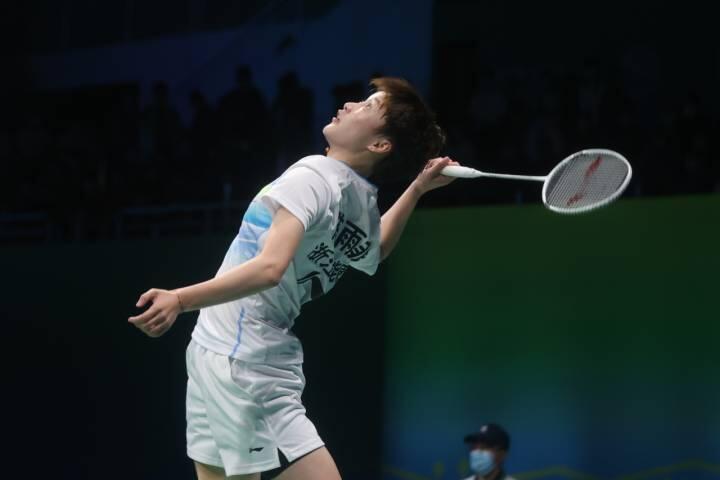 他已经不再 他已经不再